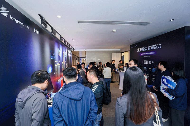 1765869909297395.gif 展台动图1.gif